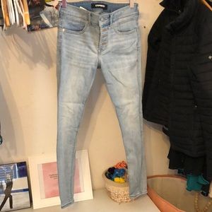 High waisted, butt lift white wash jeans,express